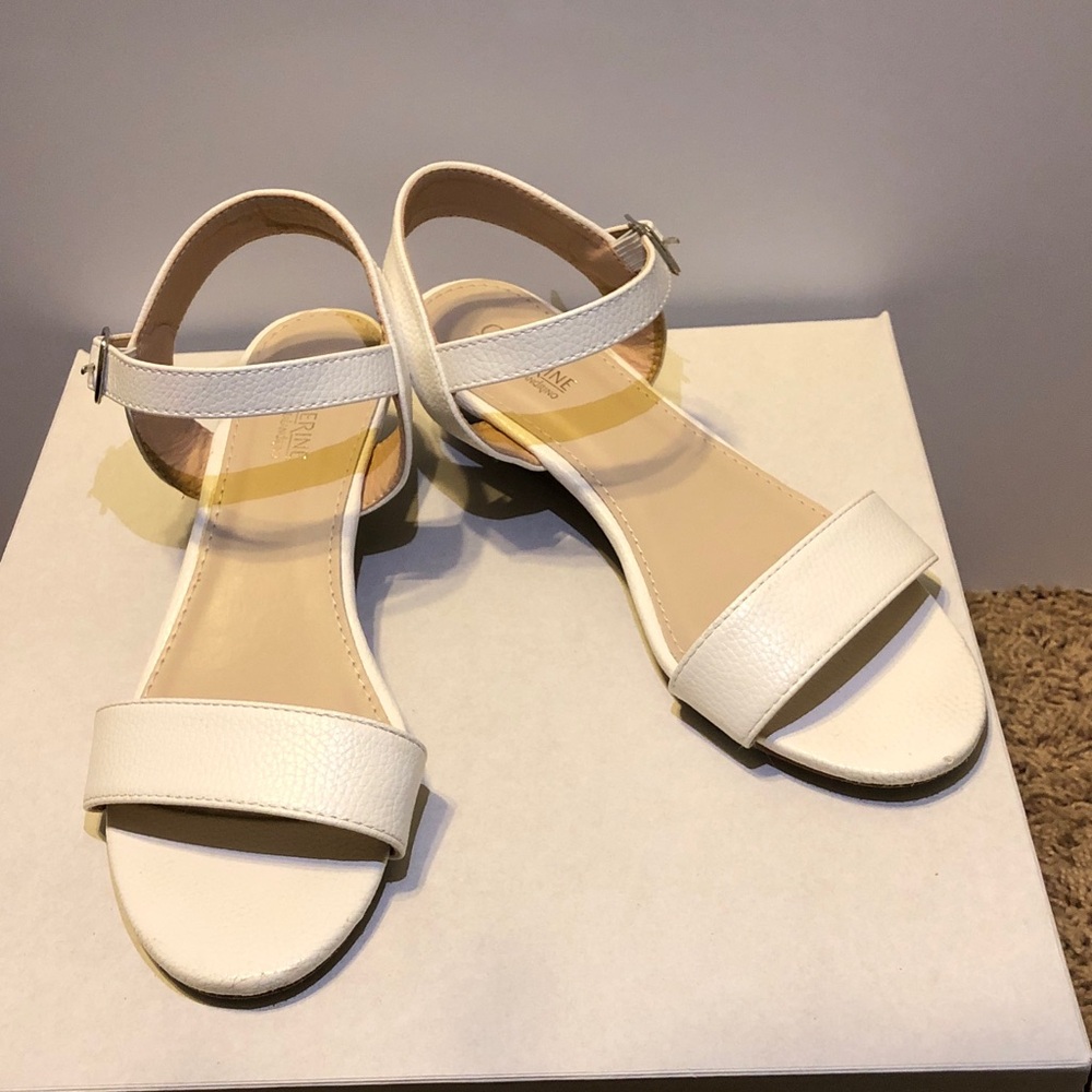 Catherine Malandrino White and Tan Sandals